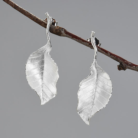 Mori Bear Stud Earrings in 925 Sterling Silver - Autumn Leaves